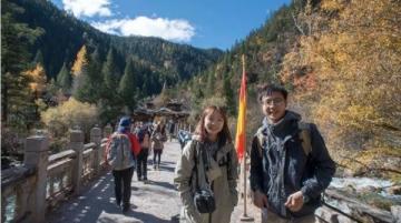 
本溪秋季紅葉之旅：四大美景推薦，美食住宿攻略全解析