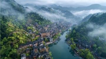 湖北神龍架木魚鎮私房菜：品美食賞山景，感受神農架神秘傳說