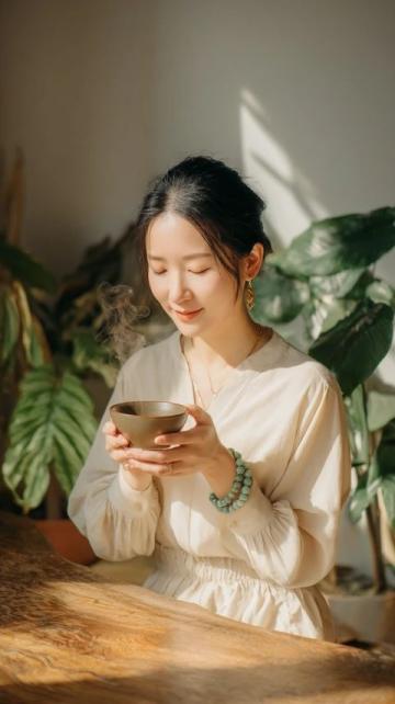 獨享一餐的樂趣：從火鍋到姜撞奶的心靈滿足