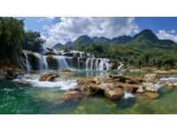 廣西6日游：銀灘-鵝泉-百魔洞-田園德天瀑布深度探索