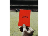 中超賽場(chǎng)風(fēng)云再起：裁判判罰引熱議，爭(zhēng)議不斷影響比賽走向