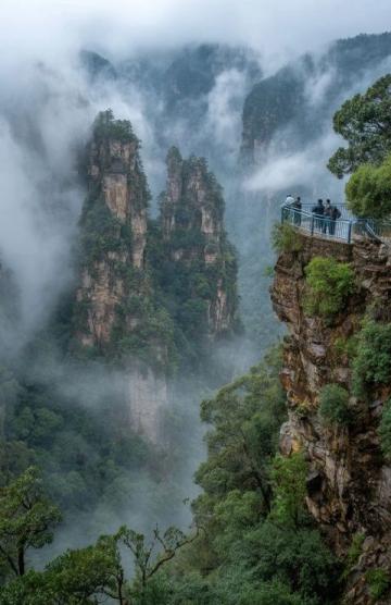 張家界3天2夜完美行程攻略：探索仙境避坑指南