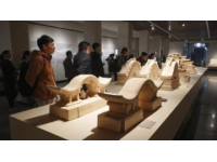 朝陽(yáng)大悅城意外發(fā)現(xiàn)神秘古墓盲盒，網(wǎng)友熱議風(fēng)水與現(xiàn)代便利