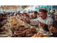 鎮(zhèn)遠(yuǎn)古鎮(zhèn)必吃十大美食盤(pán)點(diǎn)，舌尖上的侗苗風(fēng)情大賞