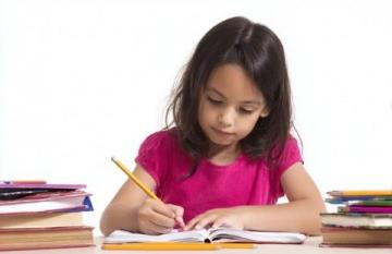 六年級數(shù)學必備：全冊重點解析+習題集，助孩子一臂之力！