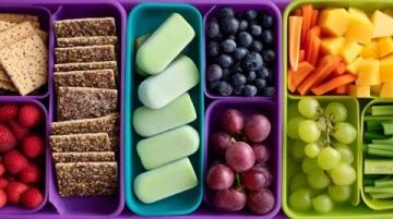 春日彩虹野餐局！90后用零食調色盤刷爆朋友圈