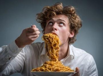 網(wǎng)紅美食打卡:你愿意為此專程排隊嗎?