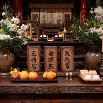 無錫南禪寺小吃街:千年古剎旁的江南味覺盛宴 #美食探索 #生活寶典