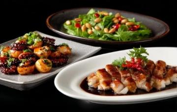 火腿木瓜雞藏在云南煙火里的暖鍋?zhàn)涛? width=