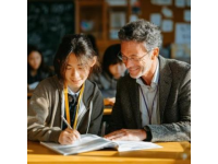 
高效提升高中英語成績：循序漸進，詞匯語法雙管齊下攻略