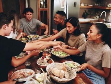 跟著這些菜譜做,輕松搞定家庭聚會大餐