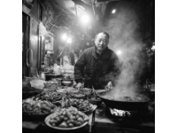 探索懷化榆樹灣：璀璨夜景與美味小吃的邂逅