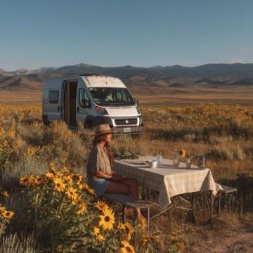 房車露營賞春花，探尋萬里挑一的趣活動