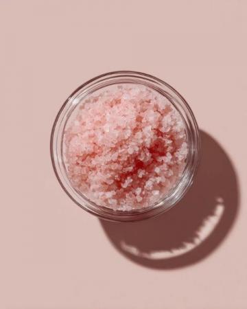 粉鹽：獨特礦物質與玫瑰色的魅力食鹽