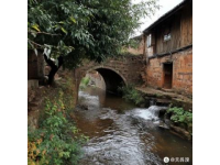 我在貴州走遍了6座地級市和3個自治州，自然不會錯過黔西南布依族苗族自治州