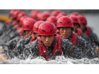 川渝大軍到曲靖避暑納涼