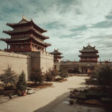 提起家鄉河南新鄭，第一印象便是軒轅故里厚重的歷史文化