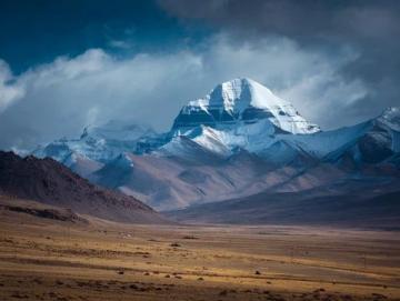 川藏線11日朝圣之旅：高原秘境與圣潔風光探秘