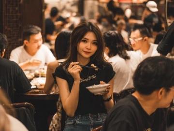 撒貝寧賈靜雯了不起的挑戰(zhàn)鐵嶺版“深夜食堂”上線