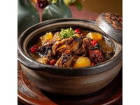 新鄉(xiāng)春節(jié)傳統(tǒng)美食：紅燒肉、八寶飯等年味佳肴推薦