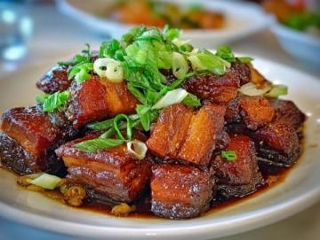 如何做美味的家常紅燒排骨:步驟詳解及技巧分享