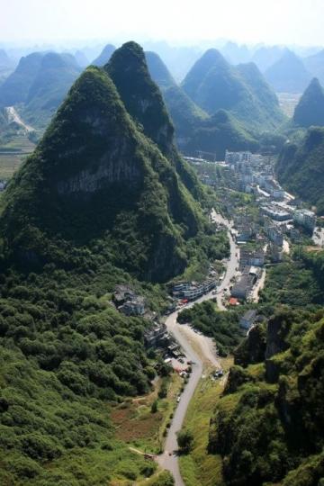 川藏線自駕:成都至康定沿途美景與高原反應應對指南